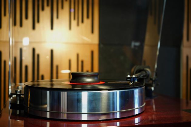 Xtension Sumiko Turntable