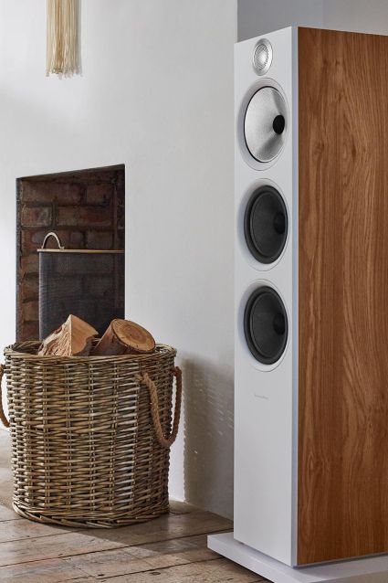 Bowers & Wilkins Speaker